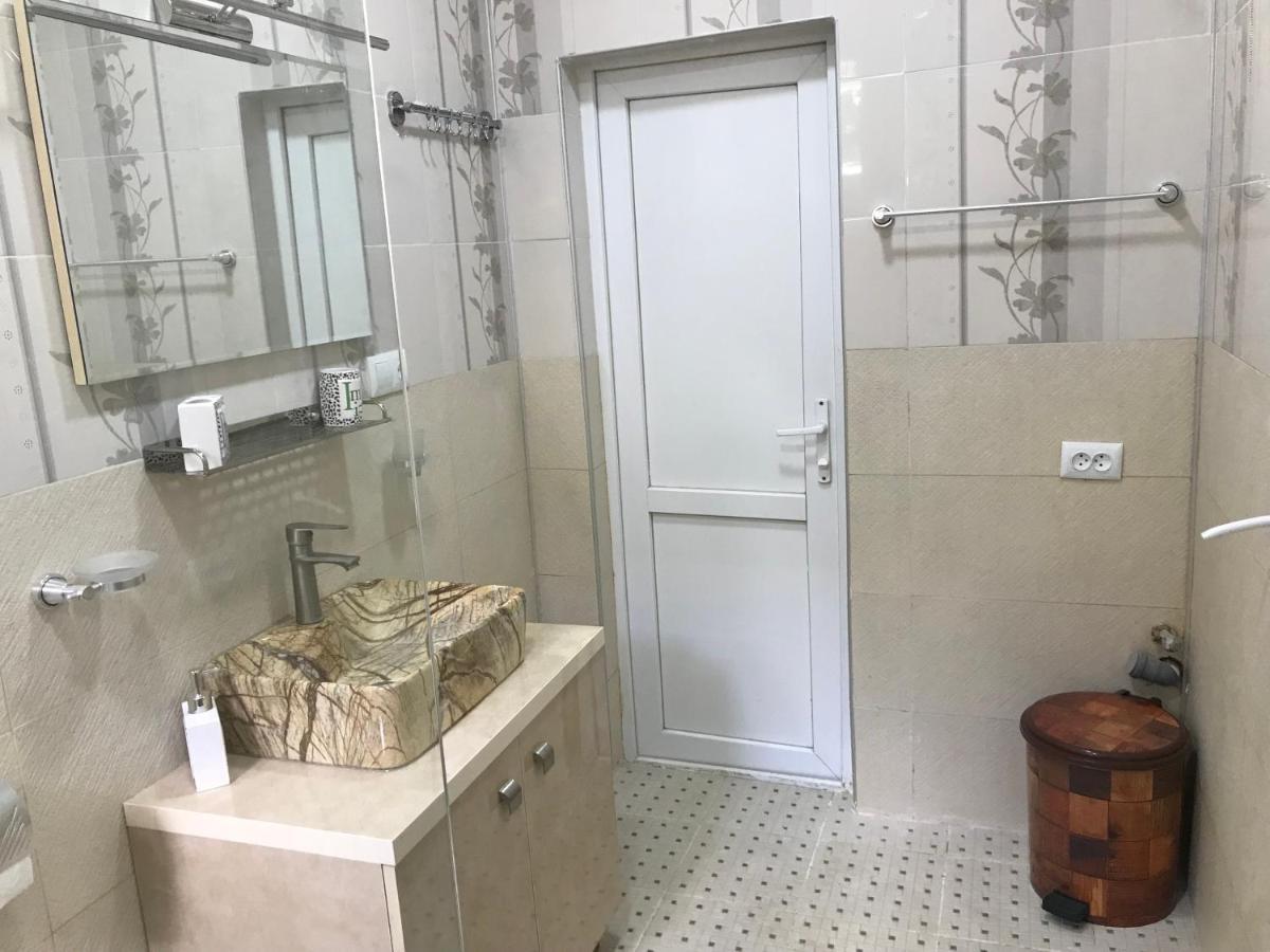 Guesthouse Levani Gori Luaran gambar